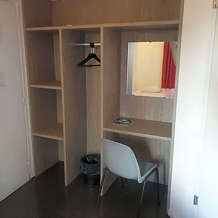 Ξενοδοχείο Kyriad Direct Poissy -