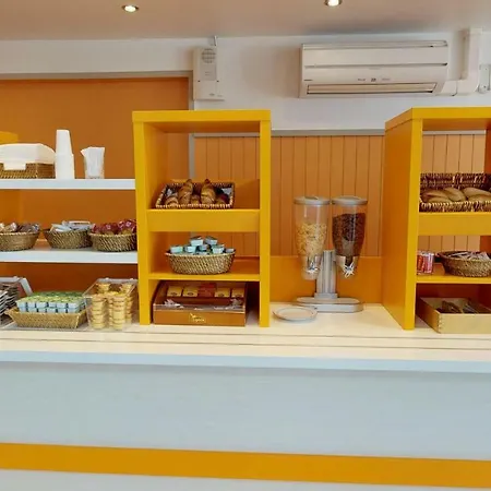 Hotel Kyriad Direct Poissy -