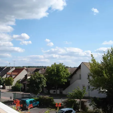 Hotel Kyriad Direct Poissy - Achères